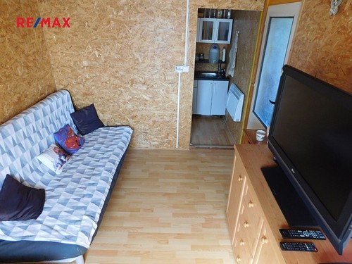 Prodaná chata 40 m², pozemek 357 m²
