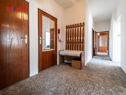 Prodaná vila 194 m², pozemek 795 m²