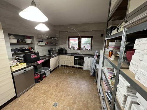 Prodaný dům 272 m², pozemek 1050 m²