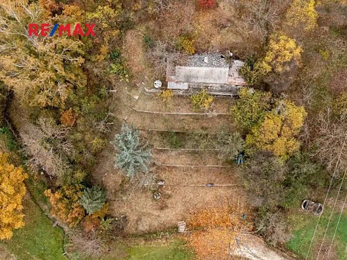 Prodej stavebního pozemku 1537 m²