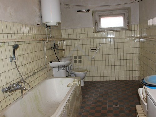 Prodaný dům 300 m², pozemek 645 m²