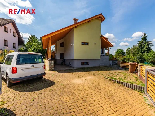 Prodaný dům 244 m², pozemek 1017 m²