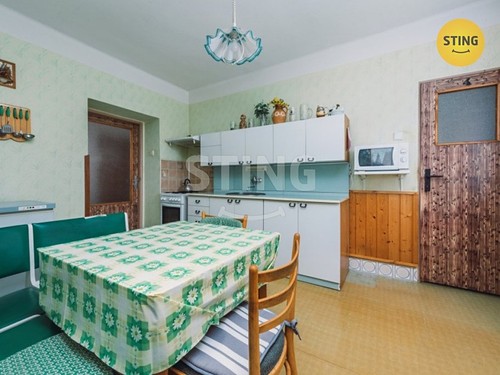 Prodaný dům 200 m², pozemek 708 m²