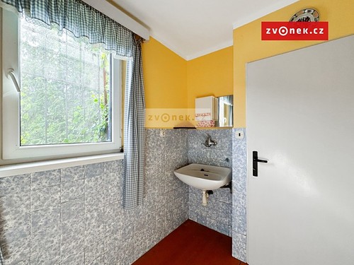 Prodaná chata 120 m², pozemek 317 m²