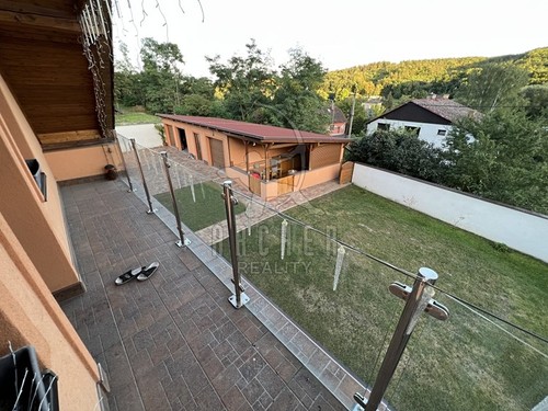 Prodaný dům 272 m², pozemek 1050 m²