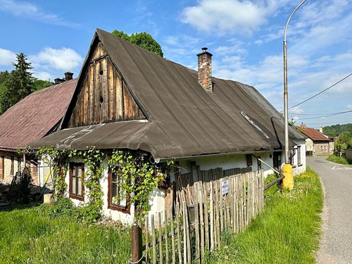 Prodaná chalupa 115 m², pozemek 141 m²