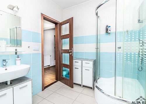 Prodaný dům 160 m², pozemek 1000 m²