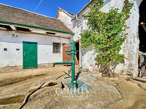 Prodaná chalupa 200 m², pozemek 2072 m²