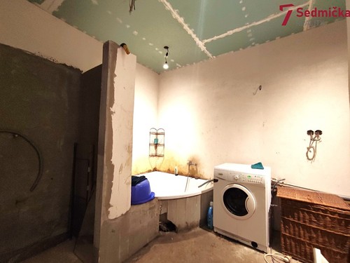 Prodaná zemědělská usedlost 340 m², pozemek 3116 m²