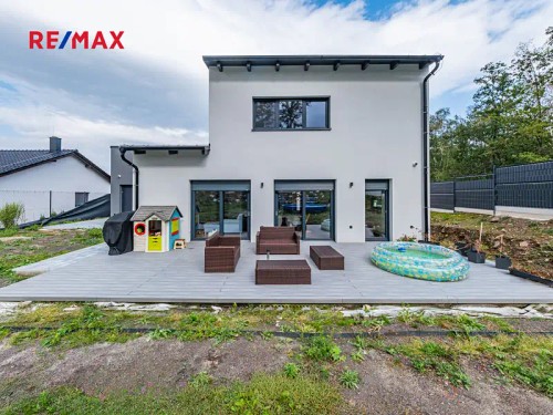 Prodaný dům 197 m², pozemek 894 m²