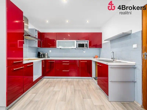 Prodaný dům 200 m², pozemek 1204 m²