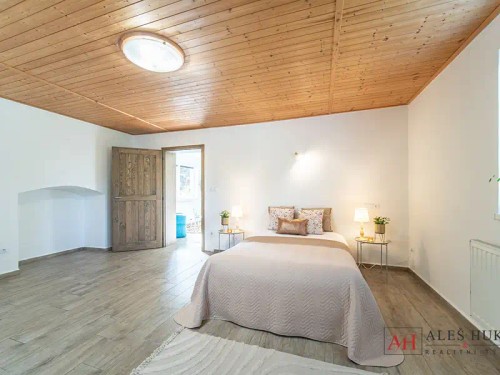 Prodaná zemědělská usedlost 139 m², pozemek 3298 m²