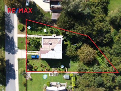 Prodaný dům 230 m², pozemek 1001 m²