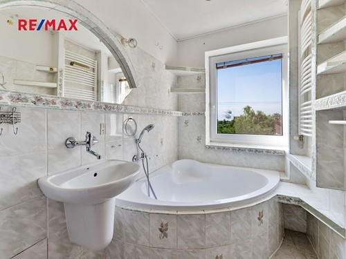 Prodaný dům 259 m², pozemek 1182 m²