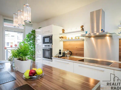 Prodej bytu 4+kk 167 m²