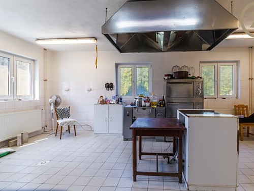 Prodaný dům 1310 m², pozemek 870 m²
