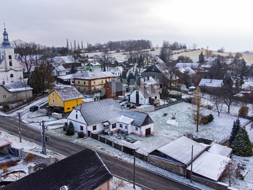 Prodaný dům 176 m², pozemek 1927 m²