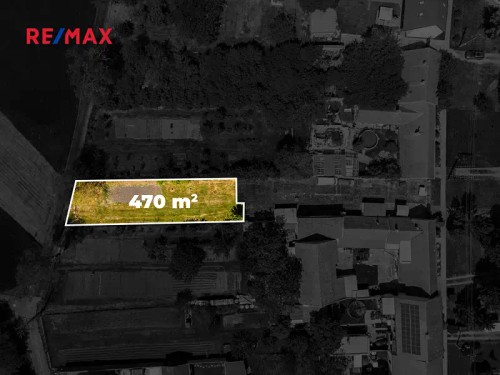 Prodej stavebního pozemku 992 m²