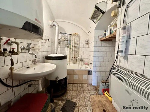Prodej domu 230 m², pozemek 2755 m²