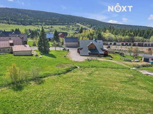Prodej stavebního pozemku 2417 m²