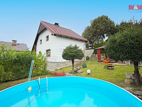 Prodaná chata 111 m², pozemek 504 m²
