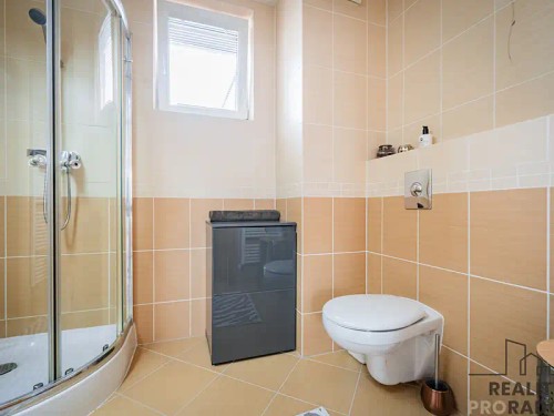 Prodej bytu 4+kk 167 m²