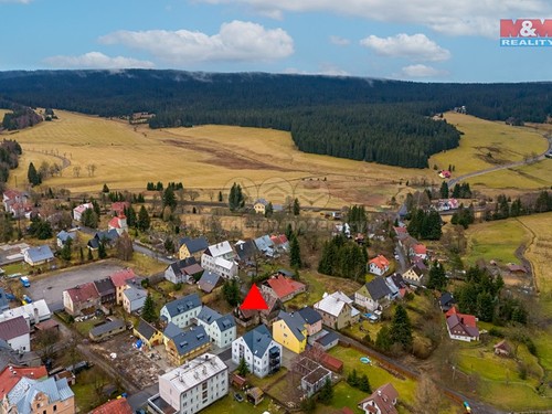 Prodaná chata 250 m², pozemek 942 m²
