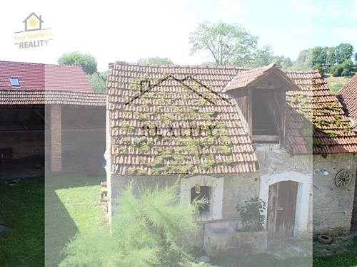 Prodaná zemědělská usedlost 200 m², pozemek 1196 m²