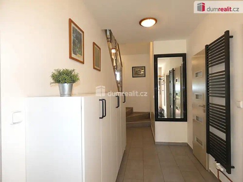 Prodej domu 170 m², pozemek 1183 m²