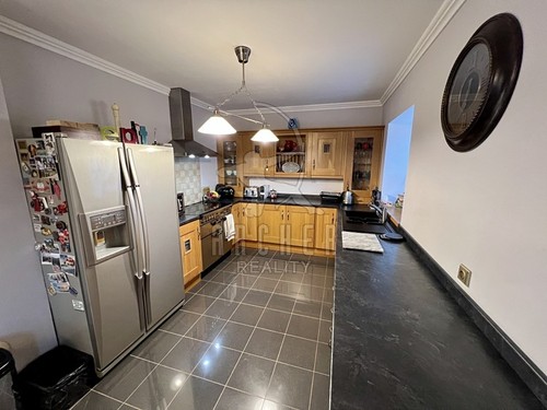 Prodaný dům 272 m², pozemek 1050 m²