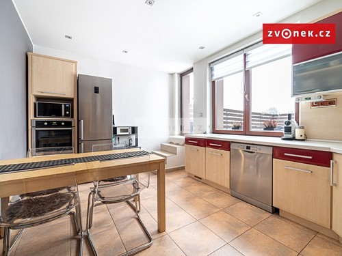 Prodaný dům 321 m², pozemek 771 m²