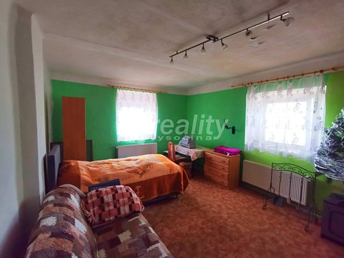 Prodaná zemědělská usedlost 216 m², pozemek 9247 m²