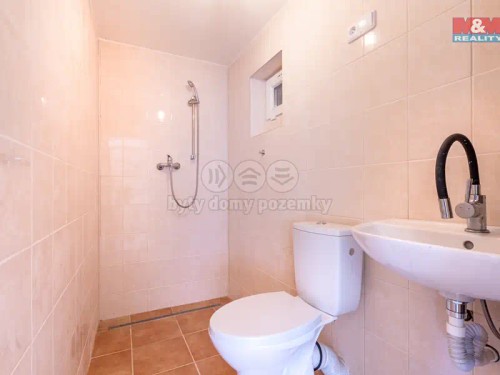 Prodej domu 220 m², pozemek 557 m²