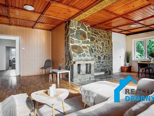 Prodaný dům 342 m², pozemek 3306 m²