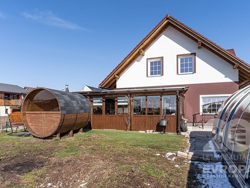 Prodaný dům 170 m², pozemek 928 m²