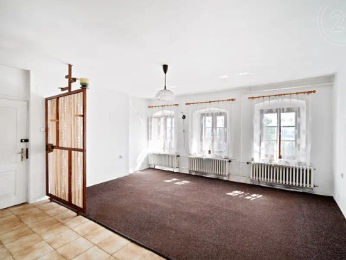 Prodaný dům 400 m², pozemek 1825 m²