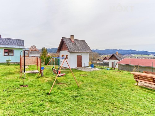 Prodaná chata 25 m², pozemek 398 m²