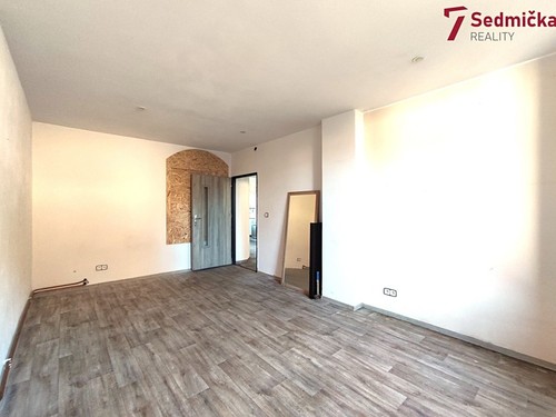Prodaná zemědělská usedlost 340 m², pozemek 3116 m²