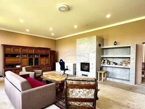 Prodaný dům 240 m², pozemek 2383 m²