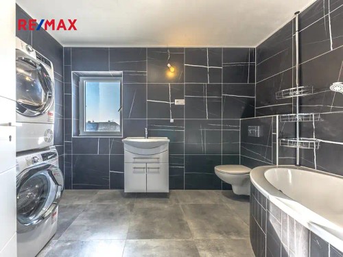 Prodej domu 209 m², pozemek 596 m²