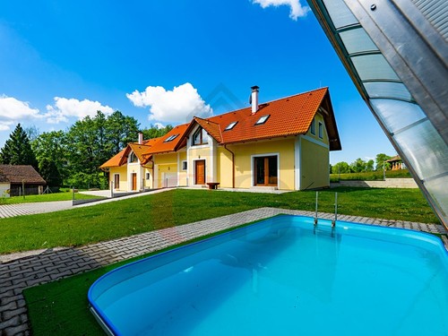 Prodaný dům 380 m², pozemek 1313 m²