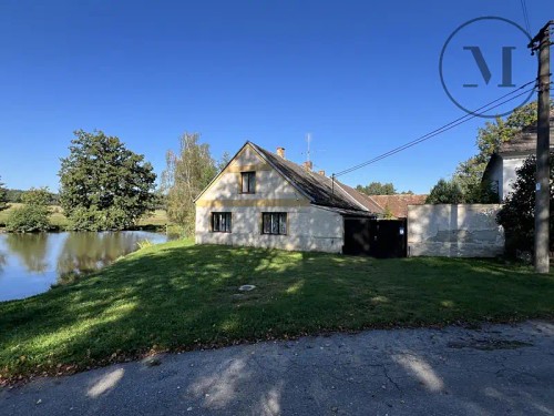 Prodej chalupy 460 m², pozemek 2427 m²