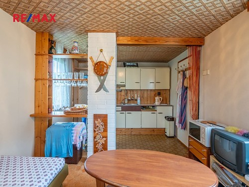 Prodaná chata 17 m², pozemek 395 m²