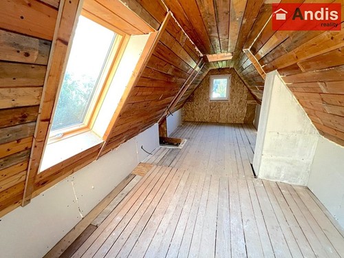 Prodaná chata 140 m², pozemek 1127 m²
