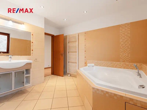 Prodaný dům 130 m², pozemek 882 m²