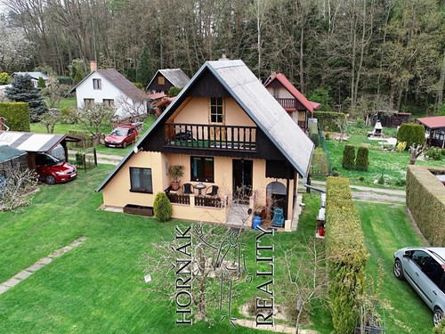 Prodaná chata 72 m², pozemek 432 m²