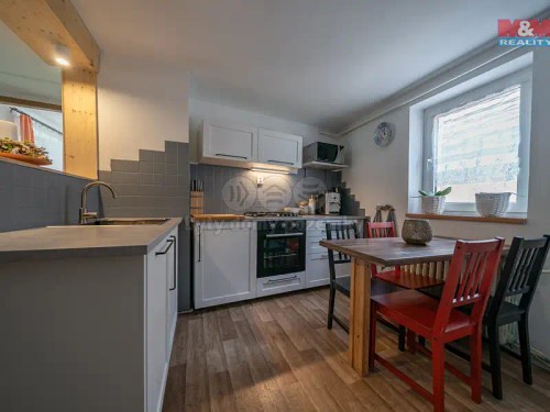 Prodej domu 153 m², pozemek 701 m²