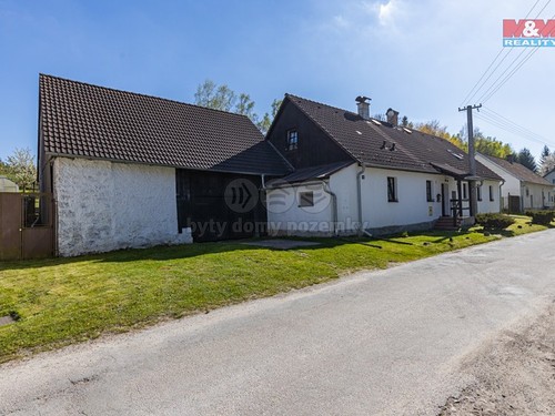 Prodaný dům 218 m², pozemek 1905 m²