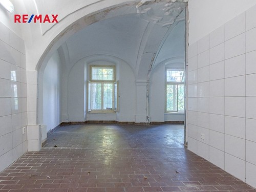Prodaný dům 826 m², pozemek 1795 m²