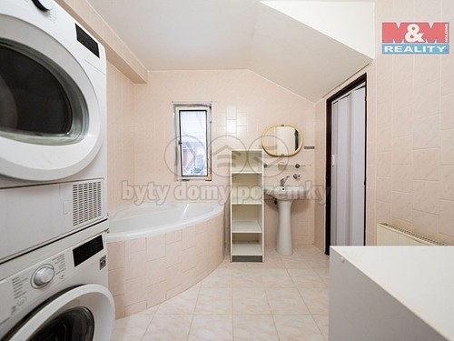 Prodaný dům 176 m², pozemek 374 m²
